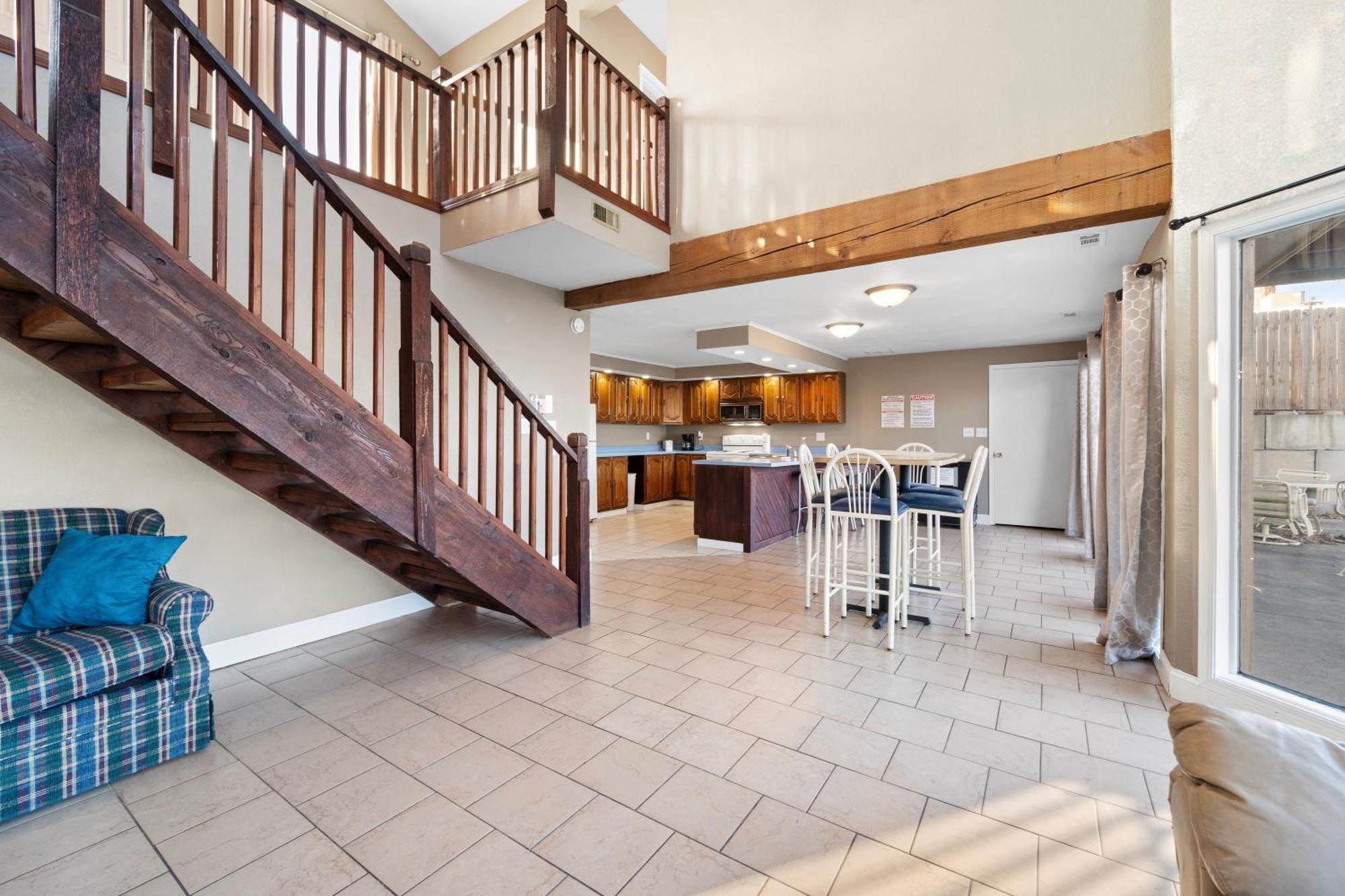 Lazy Gator House- Sleep 20- Bachelor Parties Welcome Lake Ozark Extérieur photo